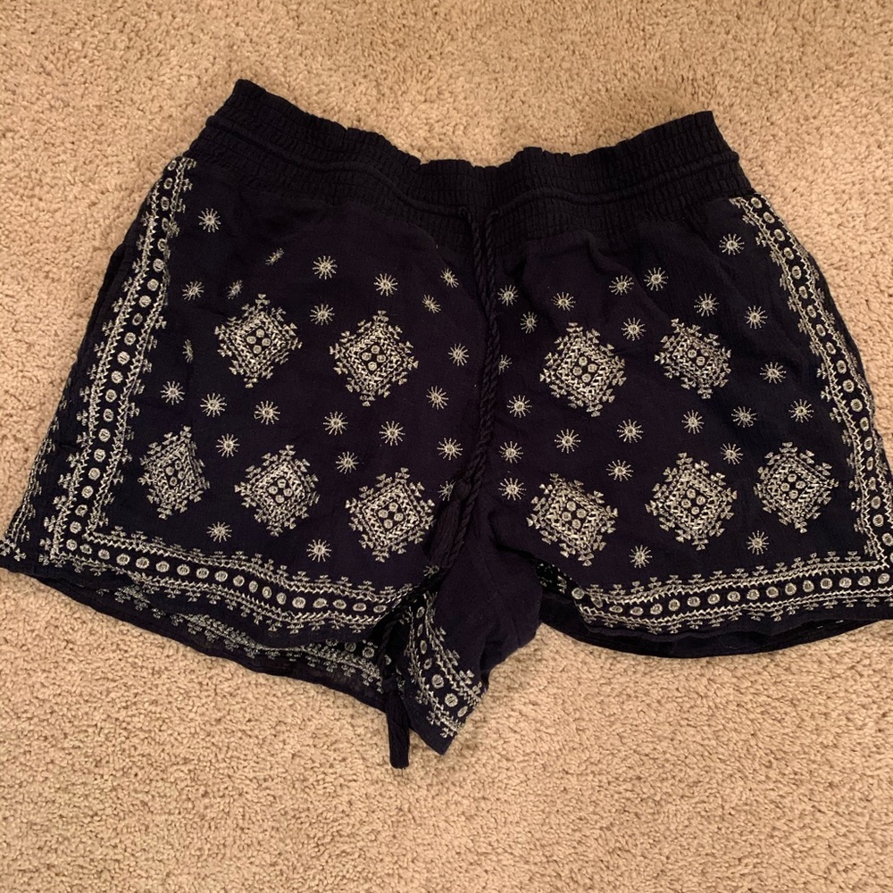 stretchy tie waist j crew shorts